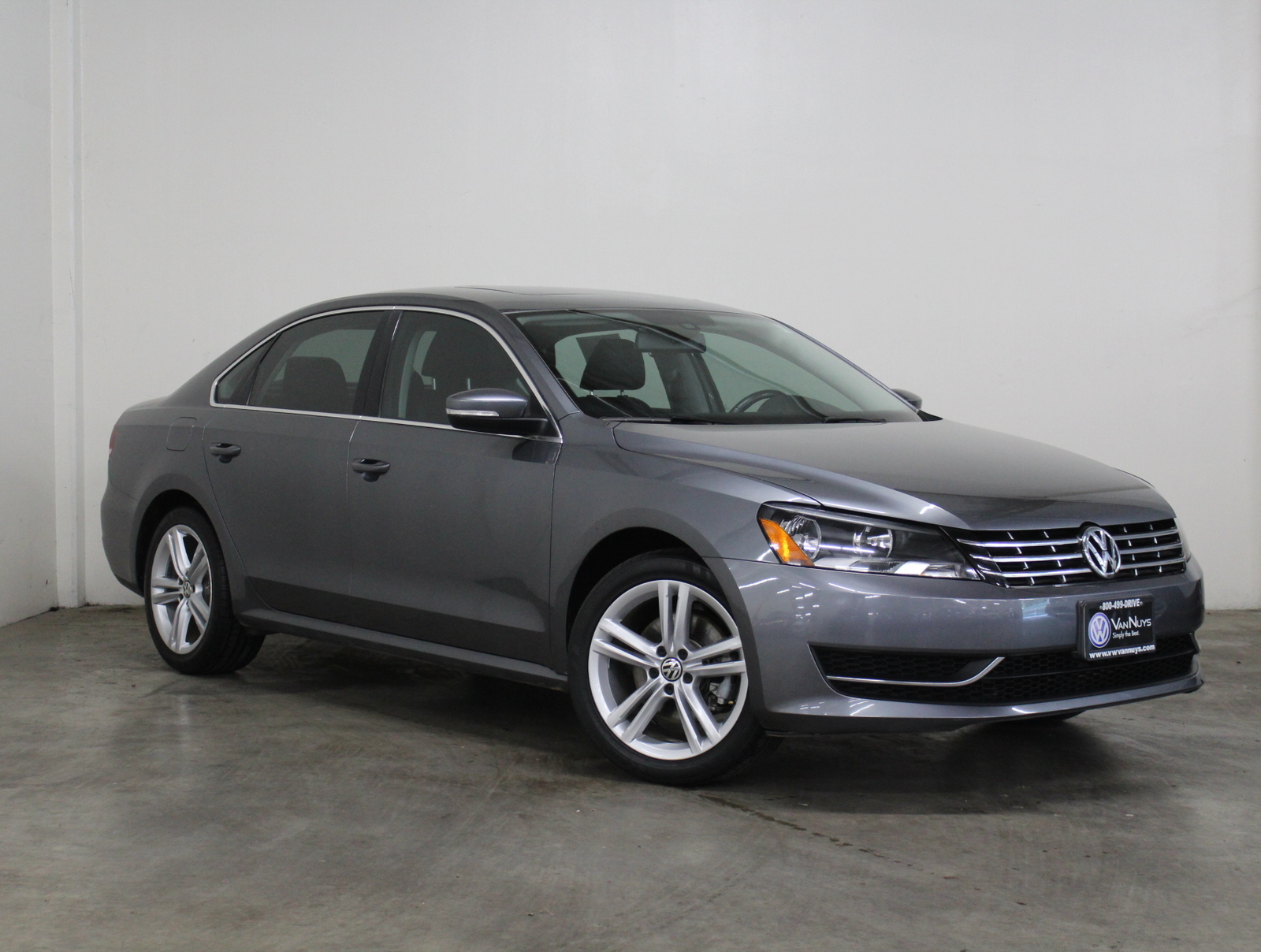 Certified Pre-Owned 2014 Volkswagen Passat TDI SE 4D Sedan In Glendale ...